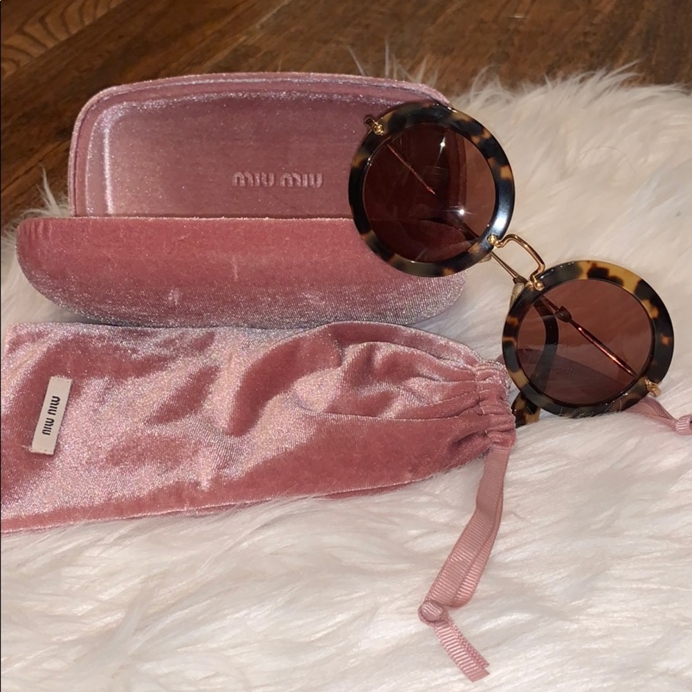 Miu Miu SMU 13N 49 26